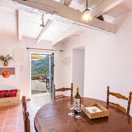 Olive Grove Cottage Menetaí Dış mekan fotoğraf